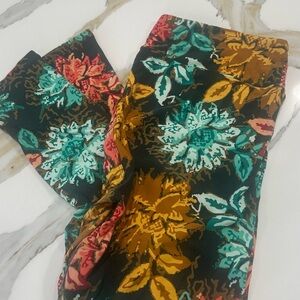 LuLaRoe Multicolor Camouflage Leggings